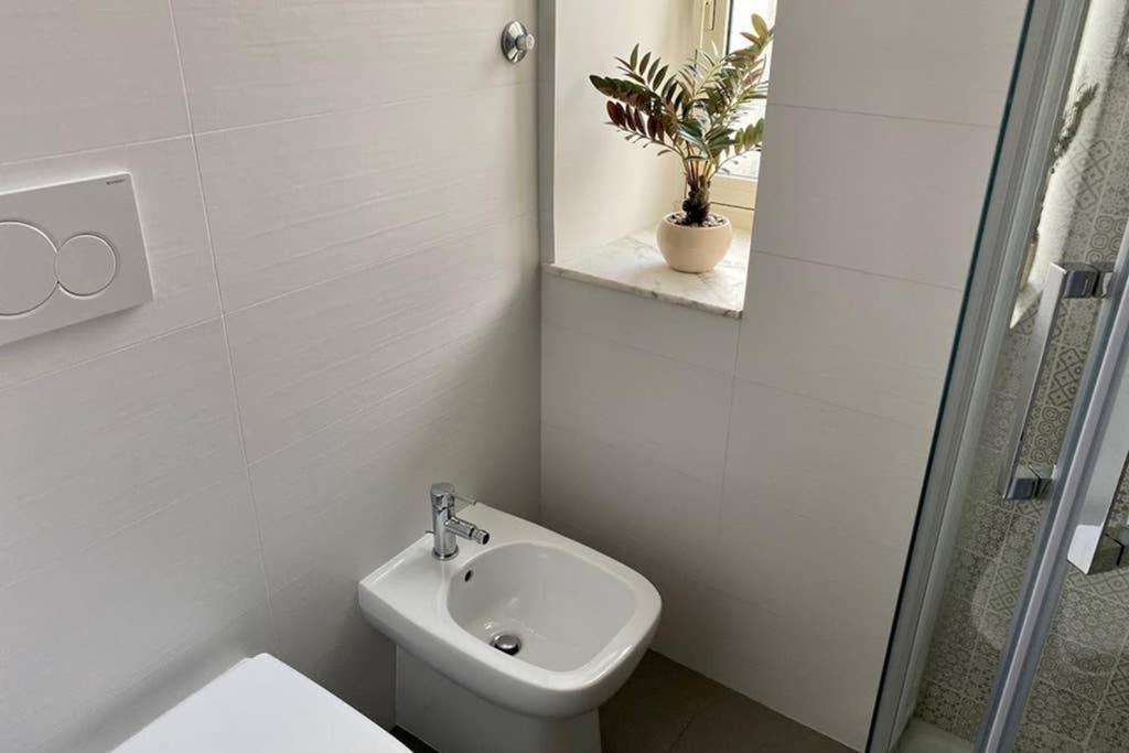 Central Modern Apartment Rome -Locazione Turistica- Roma Exterior foto